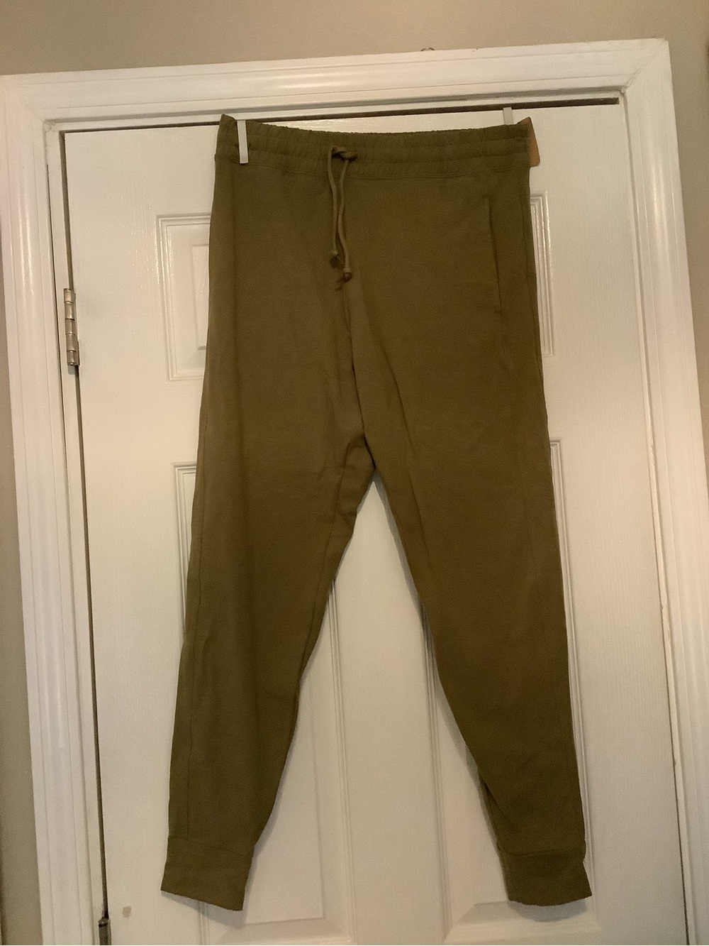 PINK Victoria's Secret Men's Olive Drawstring Joggers